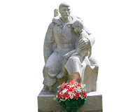 8 сентября – в День памяти жертв блокады Ленинграда – на Зеленогорском Мемориале традиционно прошел траурный митинг