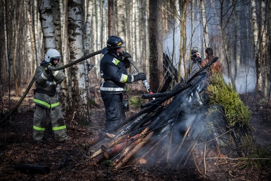 В Курортном районе прошли командно-штабные учения по тушению лесных пожаров