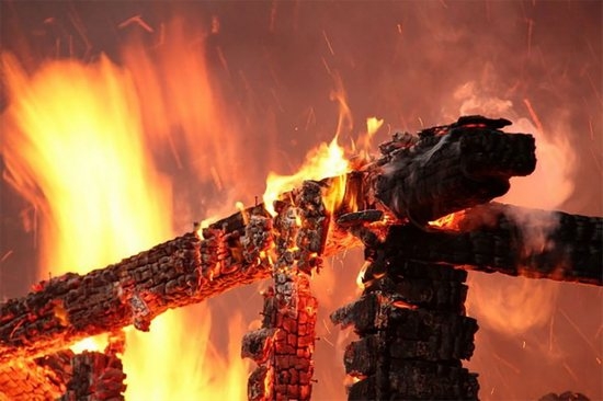 Пожар в поселке Ушково