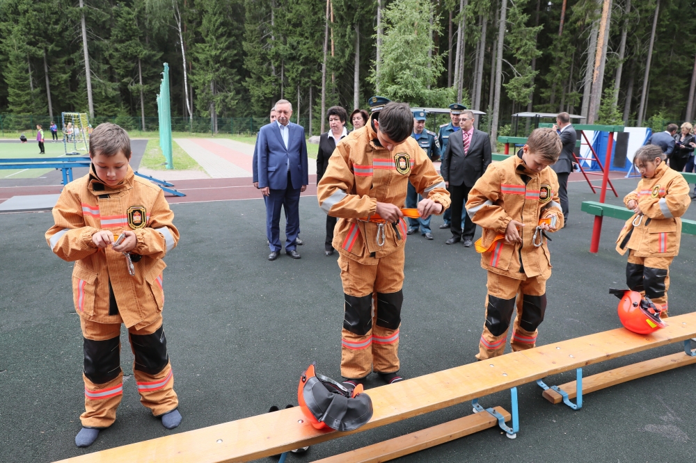 В Курортном районе в детском оздоровительном лагере «Заря» в посёлке Молодежное прошла тренировочная эвакуация.
