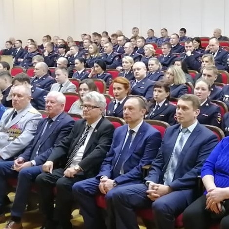 Депутаты Ваймер и Ходосок приняли участие в торжественном совещании, посвященном Дню сотрудника органов внутренних дел Российской Федерации