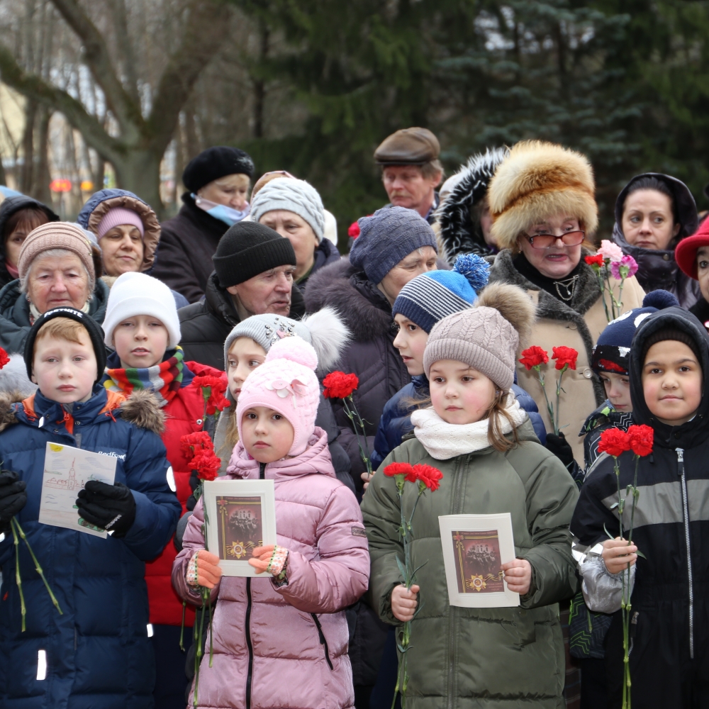 В день 76-й годовщины полного освобождения Ленинграда от фашистской блокады