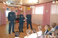 В Курортном районе продолжаются уроки для детей в рамках празднования Всемирного дня гражданской обороны.