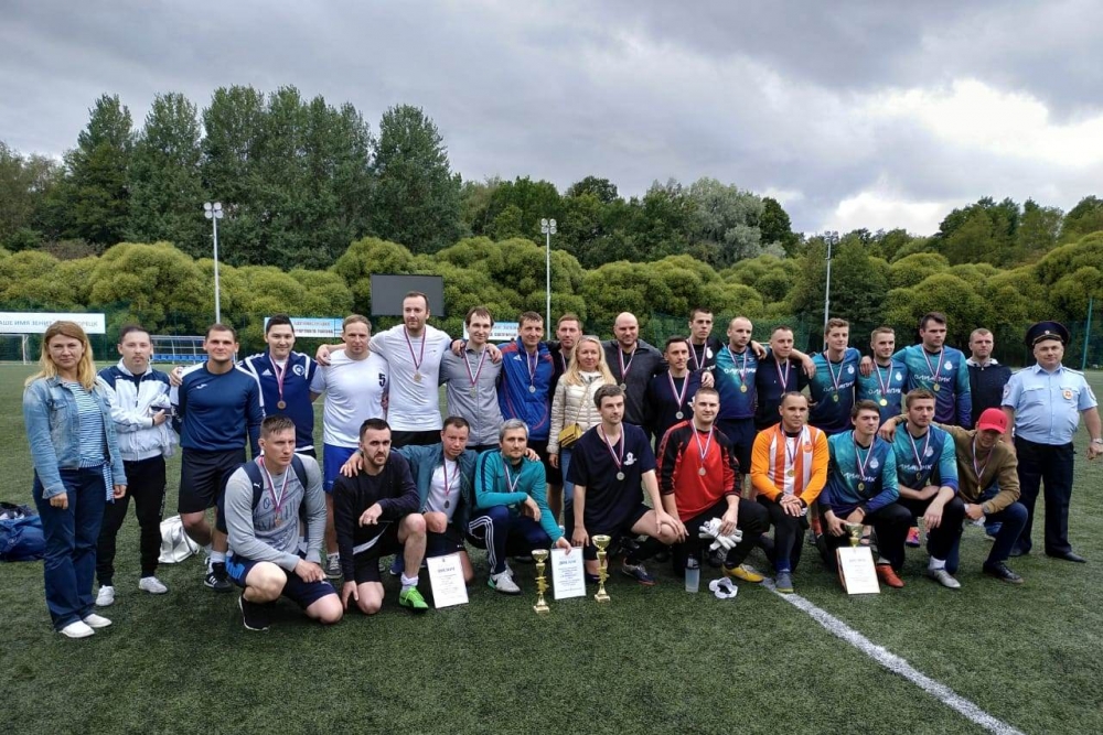 Народные дружинники Северной столицы приняли участие  в турнире  по мини-футболу.